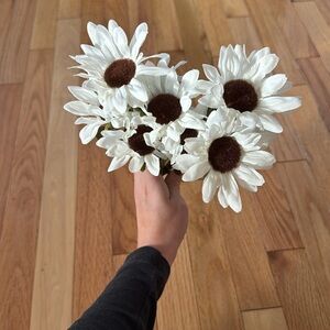 Faux daisy’s
